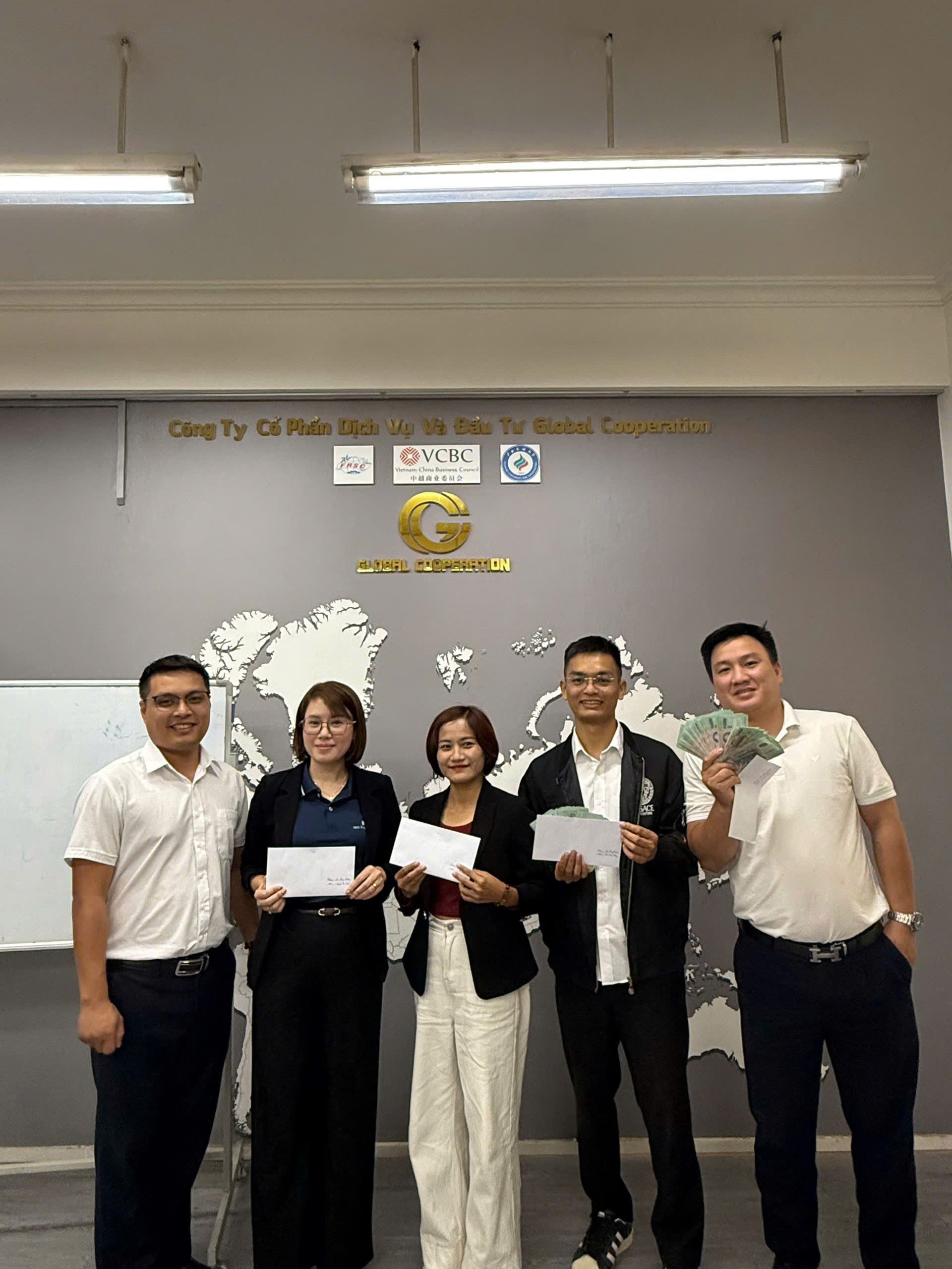 Hoạt động công ty Nhà Ở Ngay Reco