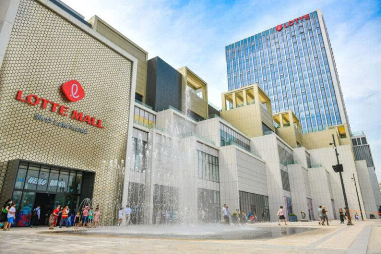 Lotte-Mall-Tay-Ho-Ha-Noi-768x513