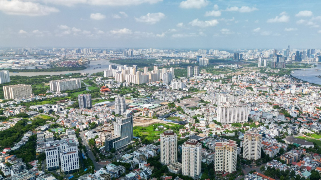Giải Mã Nguyên Nhân Thị Trường Bất Động Sản Vắng Người Mua Và Hướng Đi Mới