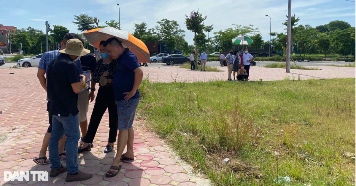 Môi Giới Bất Động Sản Không Có Chứng Chỉ Hành Nghề: Phạt Tiền Lên Đến 60 Triệu Đồng